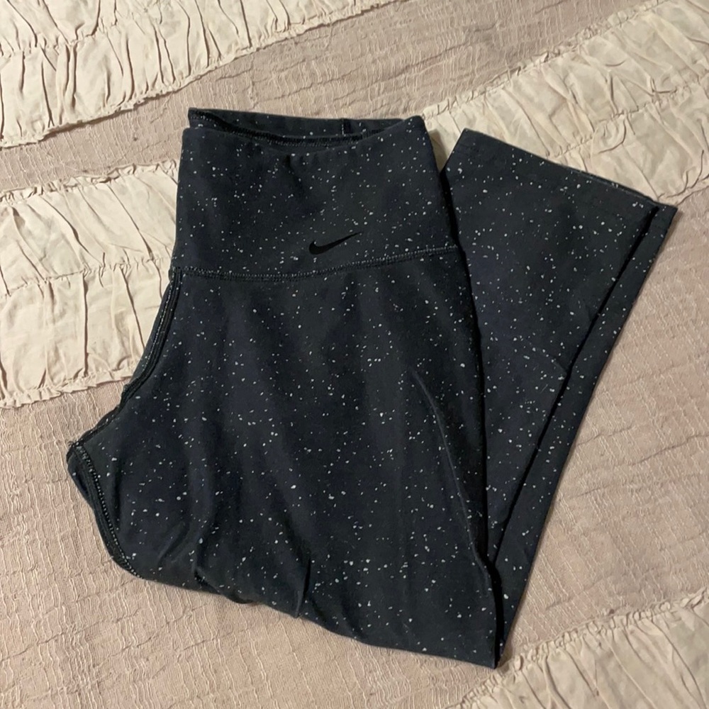 Nike Capri Leggings